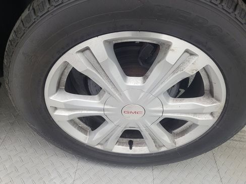 Used 2017 GMC Terrain SLE w/ Chrome Edition AWD/4WD image 31