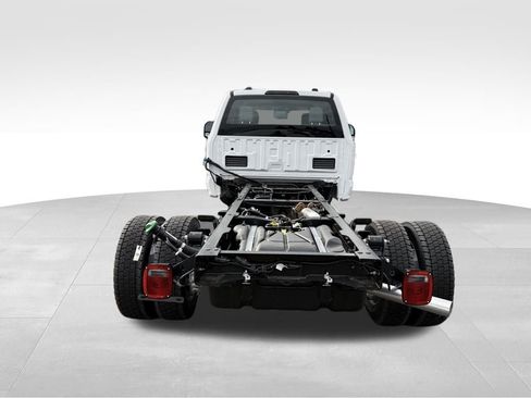 New 2025 Ford F450 XL image 3