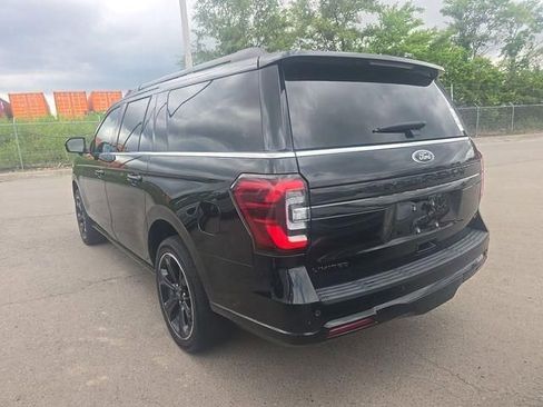 Used 2024 Ford Expedition Max Limited AWD/4WD image 3