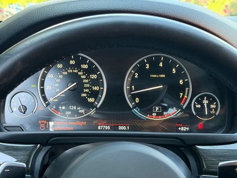 Used 2016 BMW 535i Sedan RWD image 45