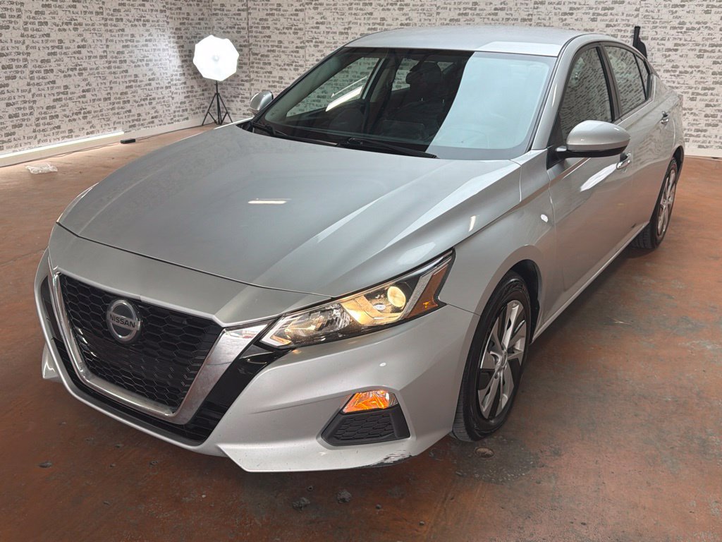 Used 2020 Nissan Altima 2.5 S FWD image 3