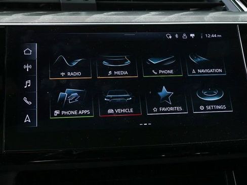 Certified 2023 Audi e-tron Prestige w/ Prestige Package image 14