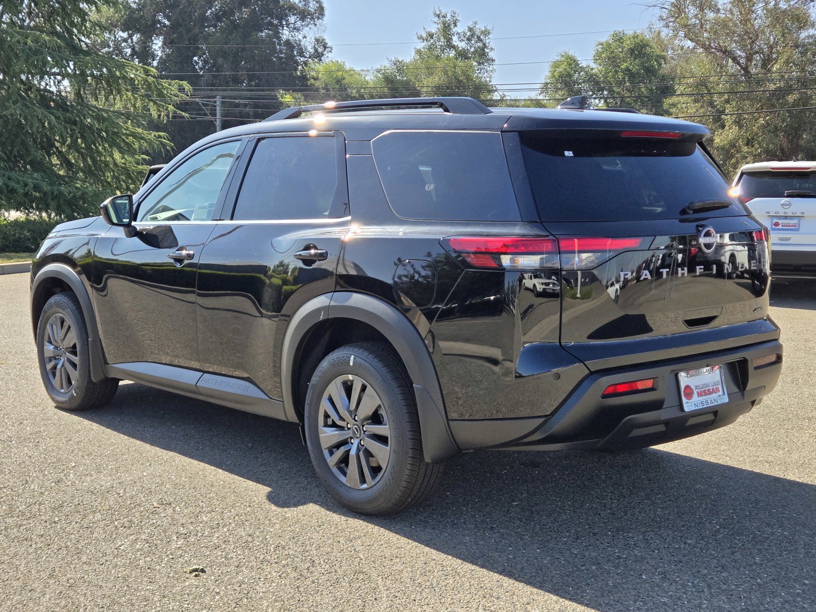 New 2026 Nissan Pathfinder SV AWD/4WD image 6