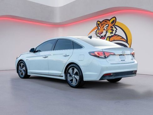 Used 2016 Hyundai Sonata Limited w/ Option Group 02 image 7