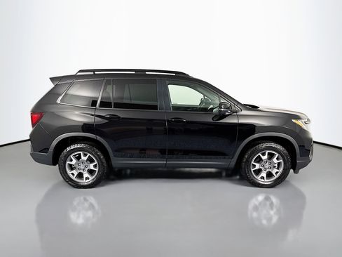 Certified 2023 Honda Passport TrailSport image 4