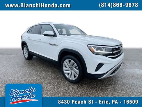 Used 2023 Volkswagen Atlas Cross Sport SE image 1