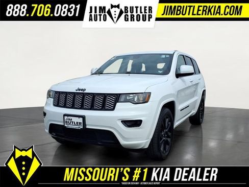 Used 2021 Jeep Grand Cherokee Laredo X AWD/4WD image 1