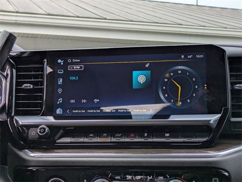 Used 2023 Chevrolet Silverado 1500 RST image 19