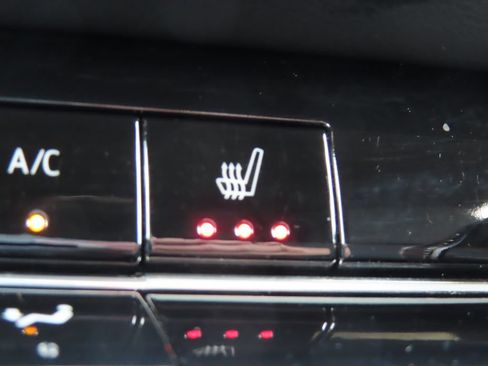 Certified 2026 Chevrolet Equinox LT AWD/4WD image 7