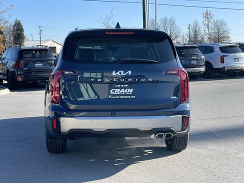 New 2025 Kia Telluride S image 6