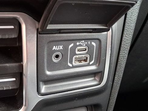 Certified 2025 Jeep Wrangler Unlimited Sport AWD/4WD image 26