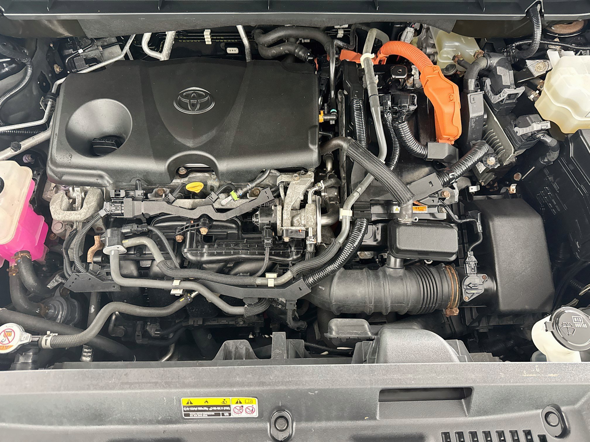 Used 2020 Toyota Highlander XLE AWD/4WD image 10