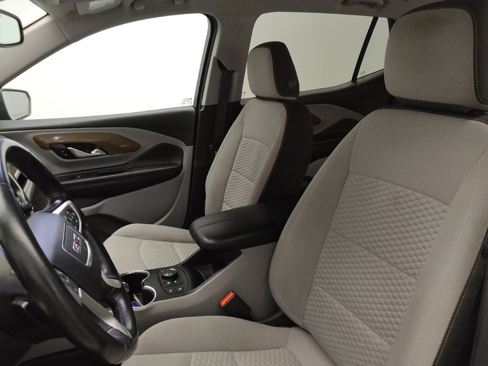 Used 2021 GMC Terrain SLE w/ Driver Convenience Package FWD image 17
