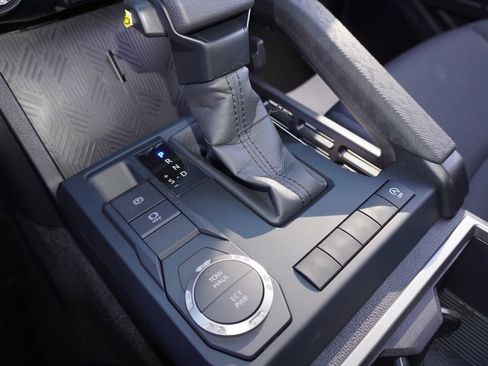 Certified 2026 Toyota Tacoma SR5 image 16