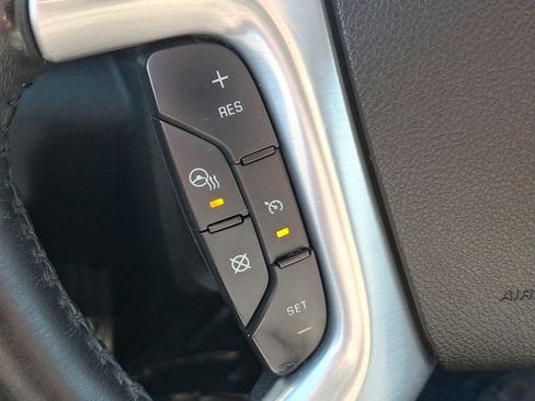 Used 2017 GMC Acadia Limited SLT image 26