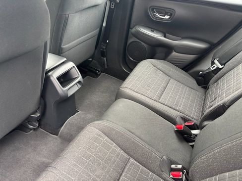 Certified 2024 Honda HR-V LX image 13