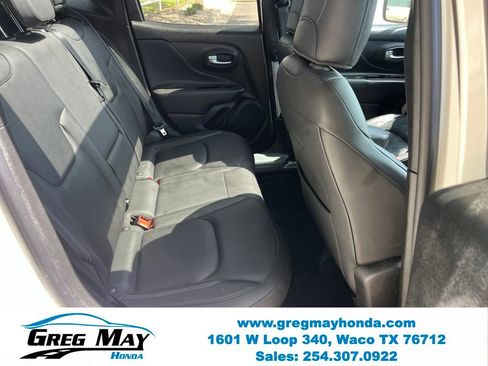 Used 2020 Jeep Renegade Limited w/ UConnect 8.4 Nav Group AWD/4WD image 14