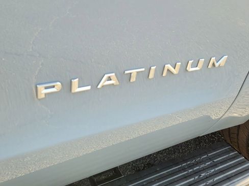 New 2026 Ford Expedition Max Platinum w/ Driver's Package AWD/4WD image 18