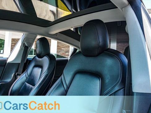 Used 2018 Tesla Model 3 Long Range RWD image 22