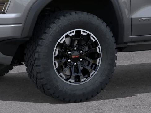 New 2026 GMC Canyon AT4 AWD/4WD image 9