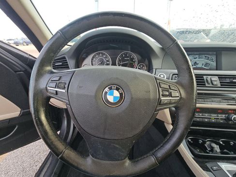Used 2011 BMW 535i xDrive Sedan image 11
