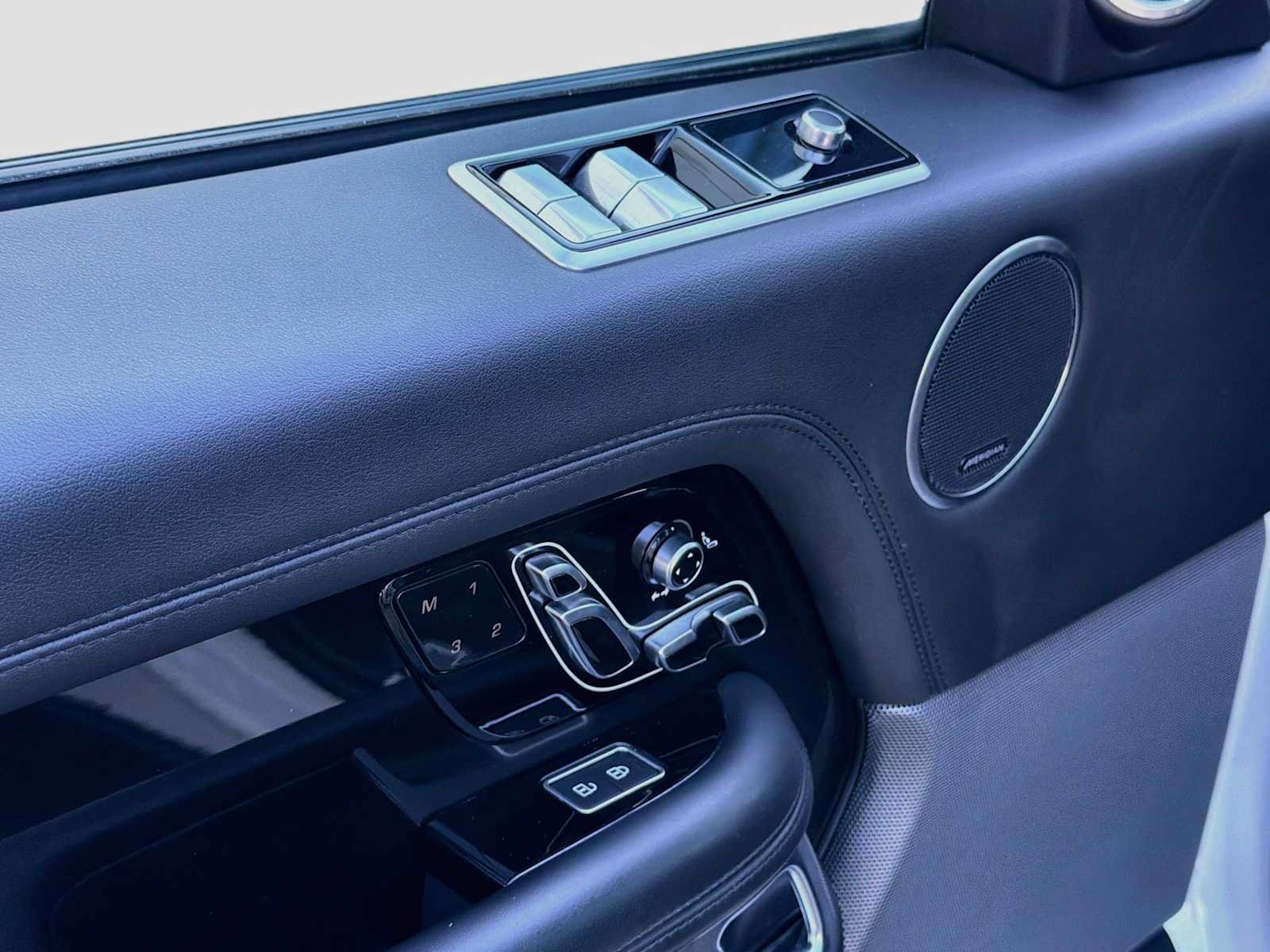 Certified 2022 Land Rover Range Rover Westminster Edition AWD/4WD image 13