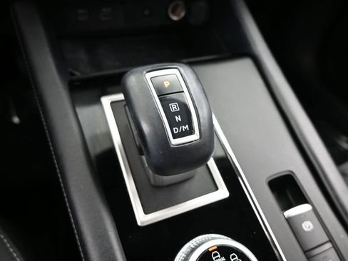 Used 2022 Mitsubishi Outlander SE image 29