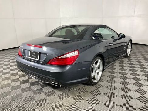 Used 2013 Mercedes-Benz SL 550 image 6