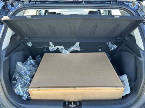 New 2025 Hyundai Venue Limited image 18