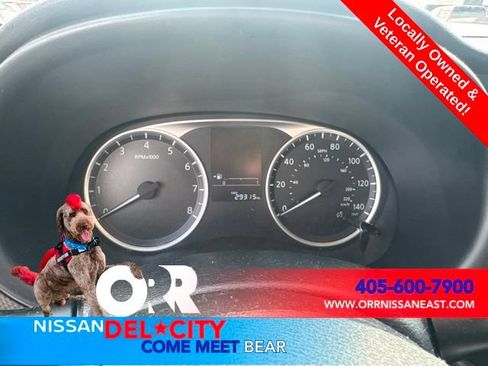 Used 2021 Nissan Kicks S FWD image 4