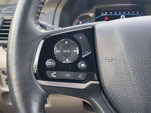 Used 2022 Honda Pilot Touring image 23