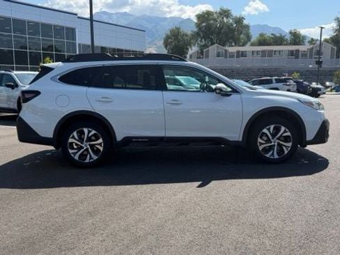 Used 2020 Subaru Outback Limited w/ Popular Package #2 AWD/4WD image 2