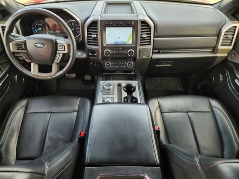 Used 2020 Ford Expedition XLT w/ Equipment Group 202A image 25