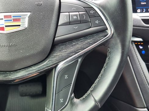 Certified 2022 Cadillac XT5 Premium Luxury w/ Technology Package FWD image 24
