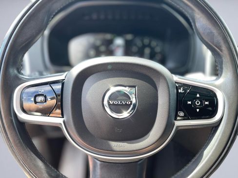 Used 2019 Volvo XC90 T6 Momentum AWD/4WD image 30