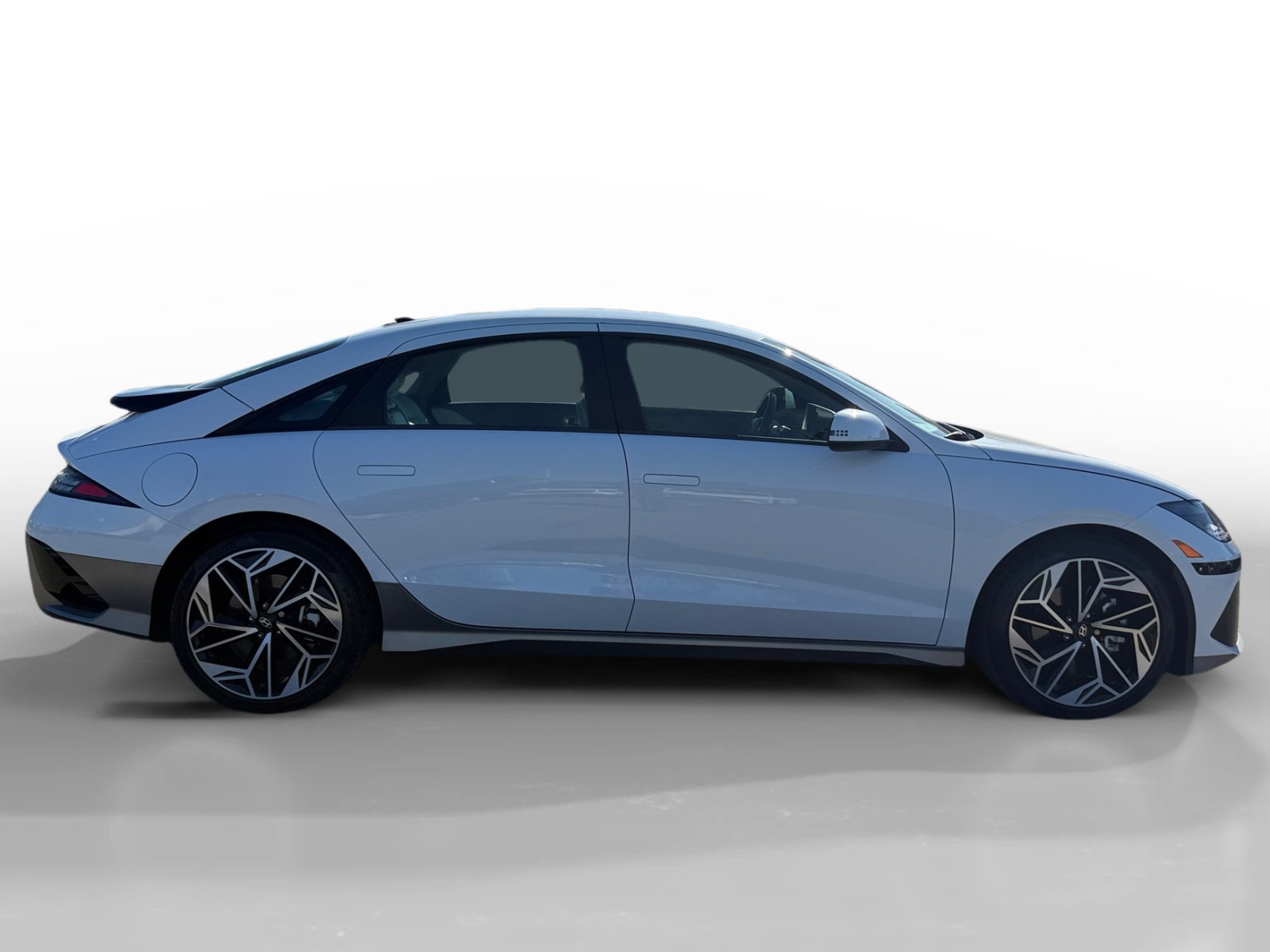 Used 2025 Hyundai Ioniq 6 SEL RWD image 6