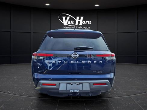 New 2026 Nissan Pathfinder Platinum AWD/4WD image 4