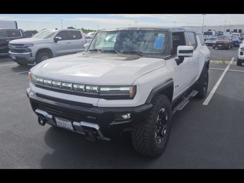 Used 2025 GMC Hummer EV 3X w/ Extreme Off-Road Package AWD/4WD image 3