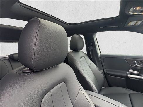 New 2026 Mercedes-Benz GLA 250 image 22