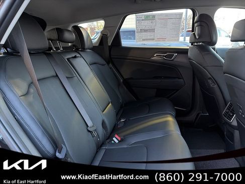 Used 2026 Kia Sportage EX AWD/4WD image 16