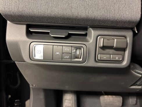 New 2026 GMC Sierra EV Elevation image 32