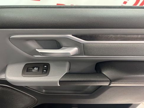 Used 2022 RAM 1500 Big Horn AWD/4WD image 12