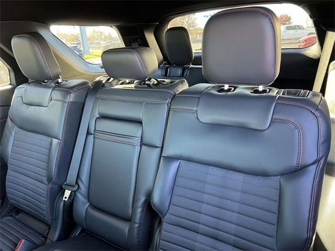 New 2026 Ford Explorer ST-Line w/ ST-Line Street Pack image 22