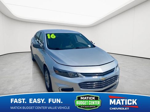 Used 2016 Chevrolet Malibu LS FWD image 1