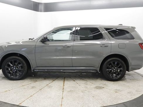 Used 2019 Dodge Durango SXT AWD/4WD image 2