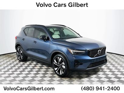 New 2026 Volvo XC40 B5 Ultra w/ Climate Package