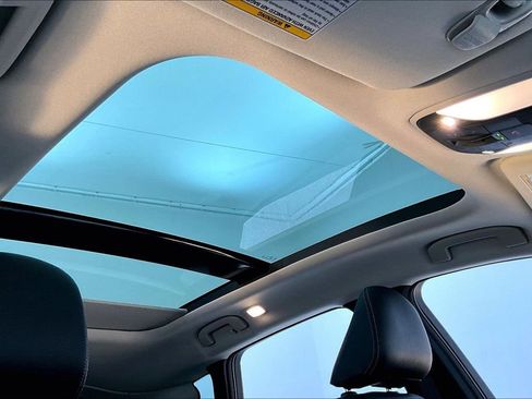 Certified 2025 INFINITI QX50 Luxe image 22