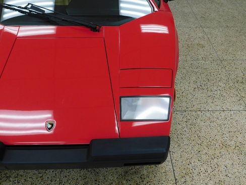 Used 1986 Lamborghini Countach Coupe image 20