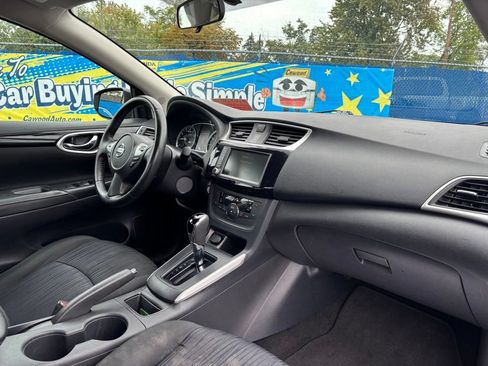 Used 2019 Nissan Sentra SV FWD image 16