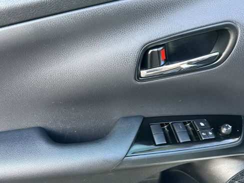 Certified 2022 Toyota Prius LE image 12